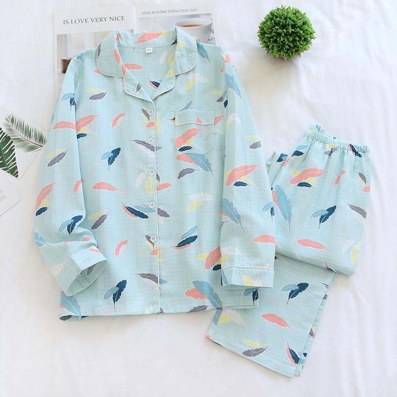 Japanese Pyjamas Mid-Season style