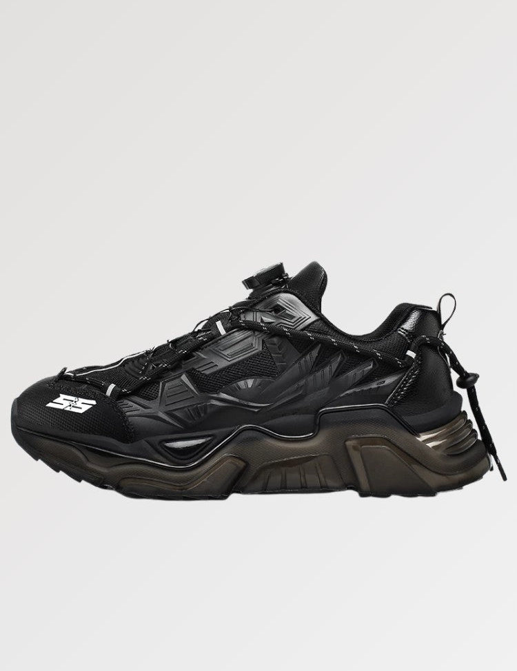 The Harajuku platform sneakers is a shoe with very elaborate details