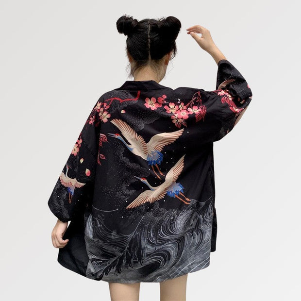 The kimono tops for women with white cranes