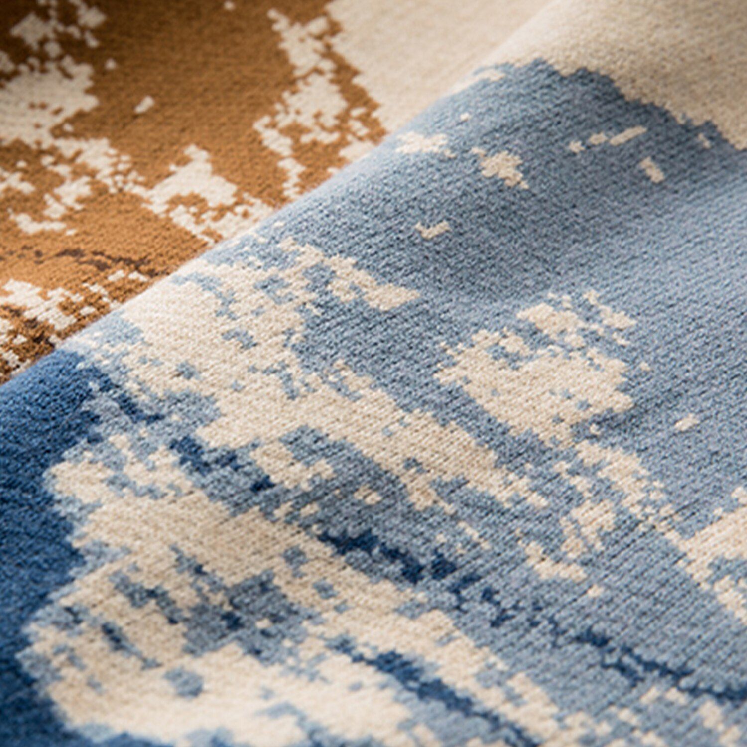 mount-fuji-sweater_3.jpg
