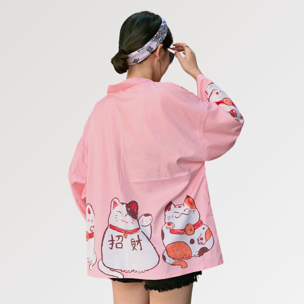 Pink kimono cardigan with Maneki-Neko pattern